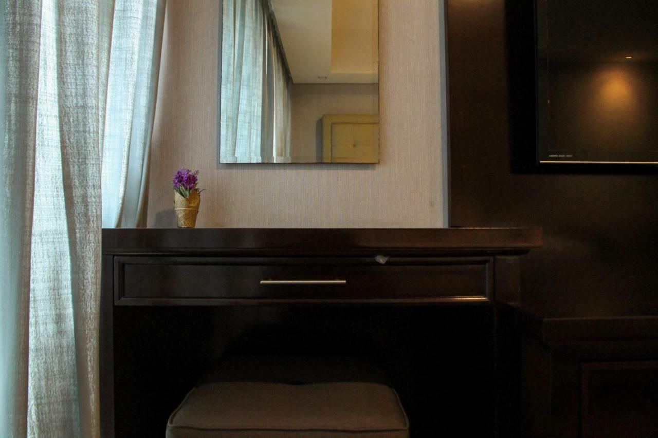 Elegant 1Br Kemang Village Apartment By Travelio Cakarta Dış mekan fotoğraf