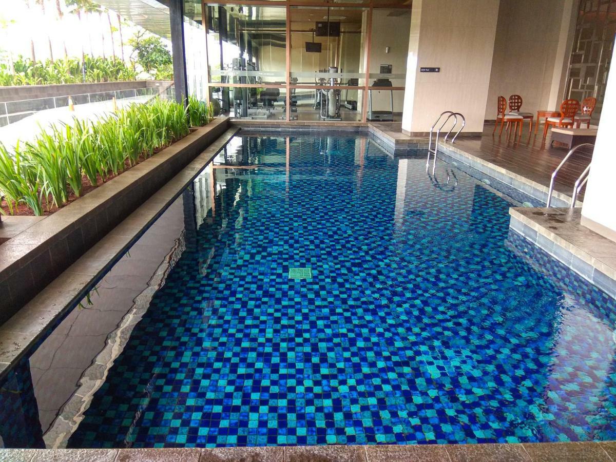 Elegant 1Br Kemang Village Apartment By Travelio Cakarta Dış mekan fotoğraf